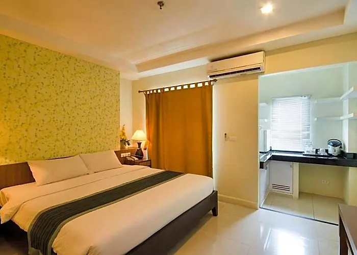 Sunday Platinum Hotel